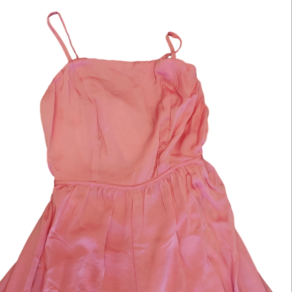 Vici Aakaa Picture Perfect Satin Wide Leg Pink Jumpsuit NEW - Picture 3 of 7